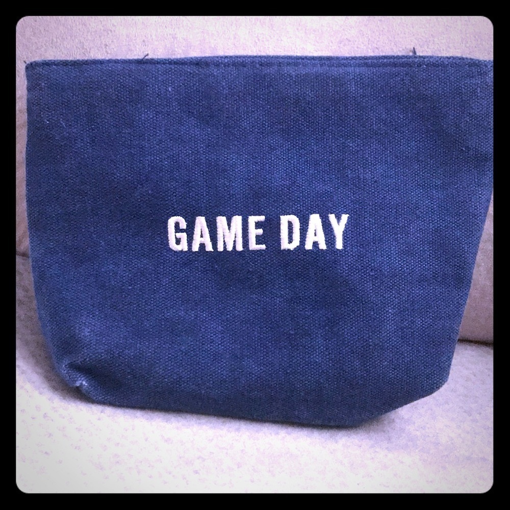 6/$20New GAME DAY small bag